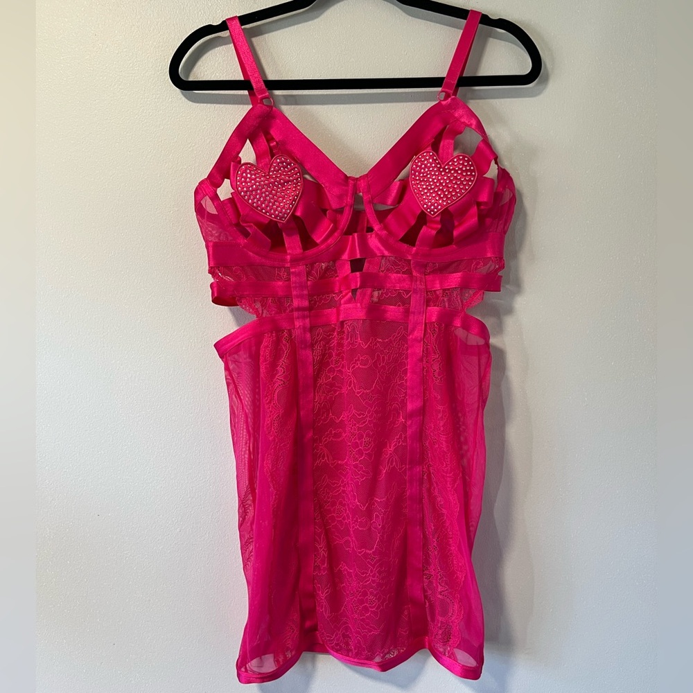 Torrid Diamante Open Cup Chemise - Picture 2 of 10